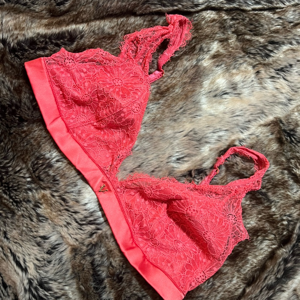 Bralette lot - Picture 9 of 10